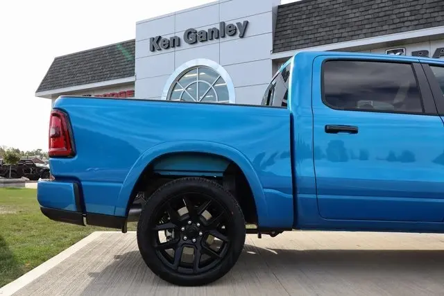 2026 Ram 1500 Laramie Night Edition photo 37