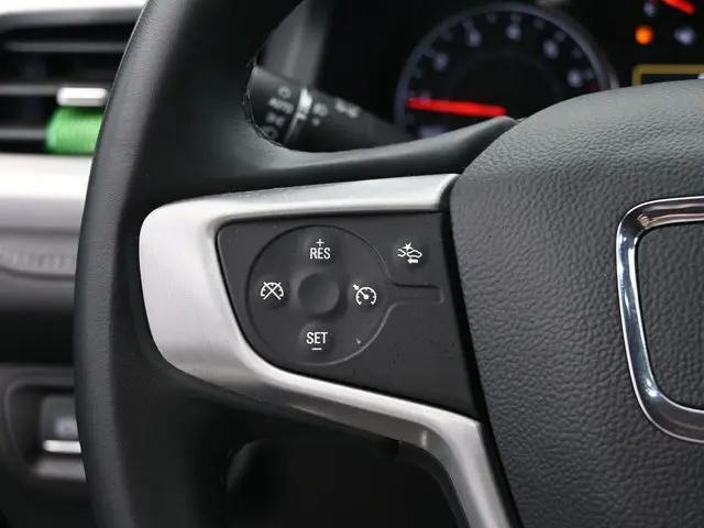 2023 Gmc Acadia SLT photo 27