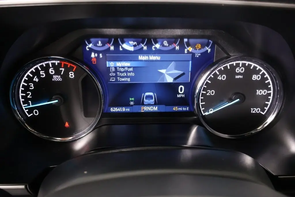 2023 Ford F-150 XLT photo 4