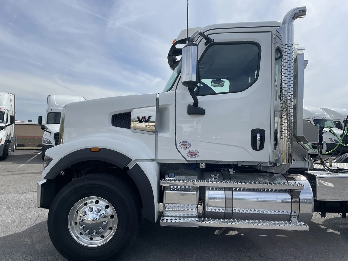 2027 Western Star 49X - image 26