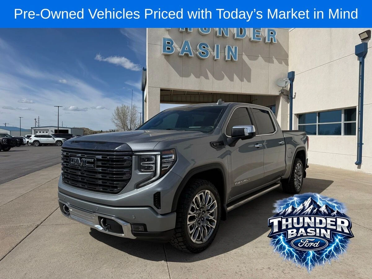 2023 GMC Sierra 4WD Crew Cab Short Box Denali Ultimate's photo