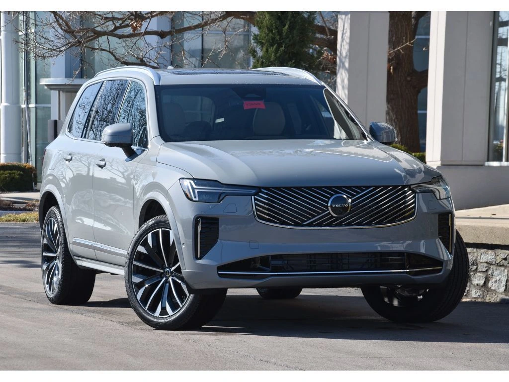 2026 Volvo - image 1