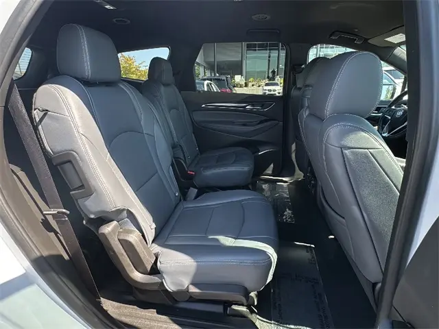 2024 Buick Enclave Premium photo 25