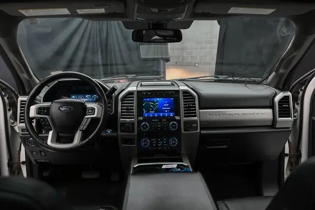 2017 Ford F-250 photo 18