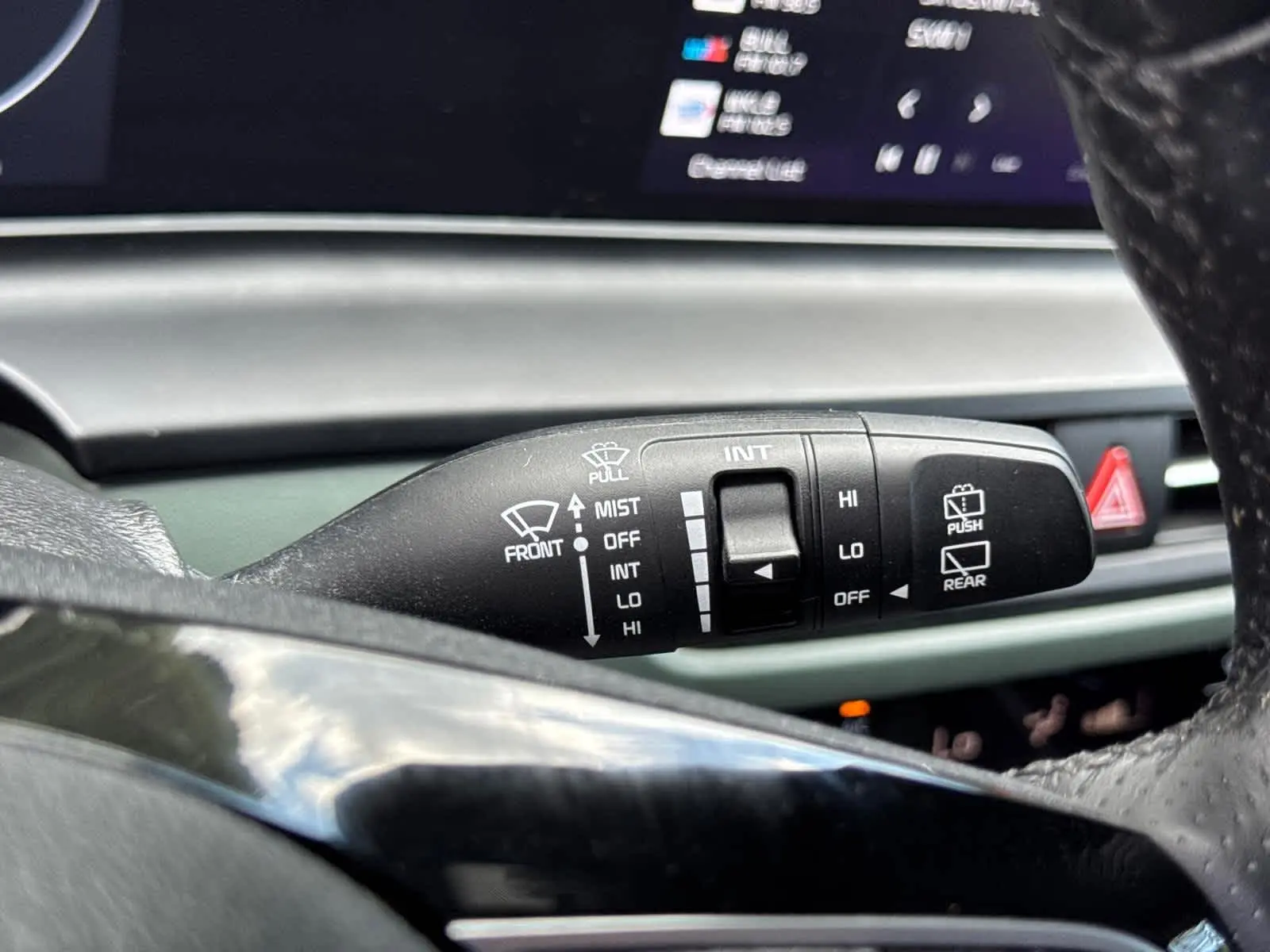 2024 Kia Seltos SX photo 15
