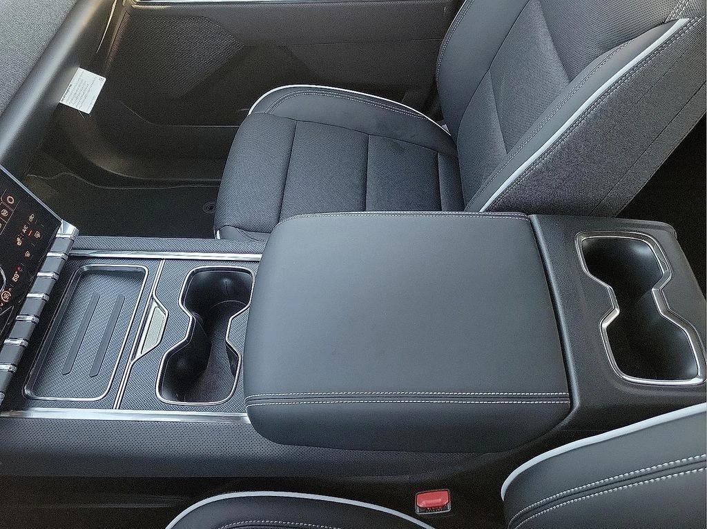 2026 GMC Sierra EV Elevation - Photo 20