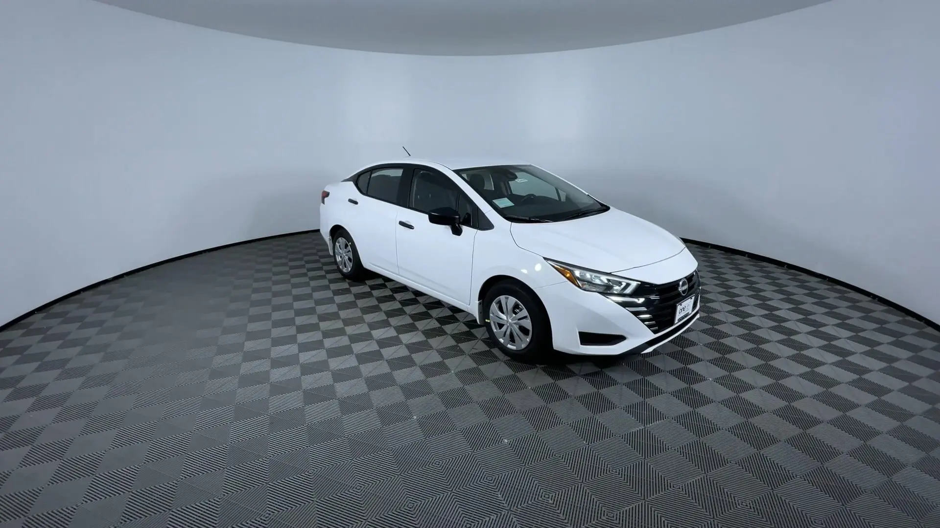 2025 Nissan Versa S photo 2