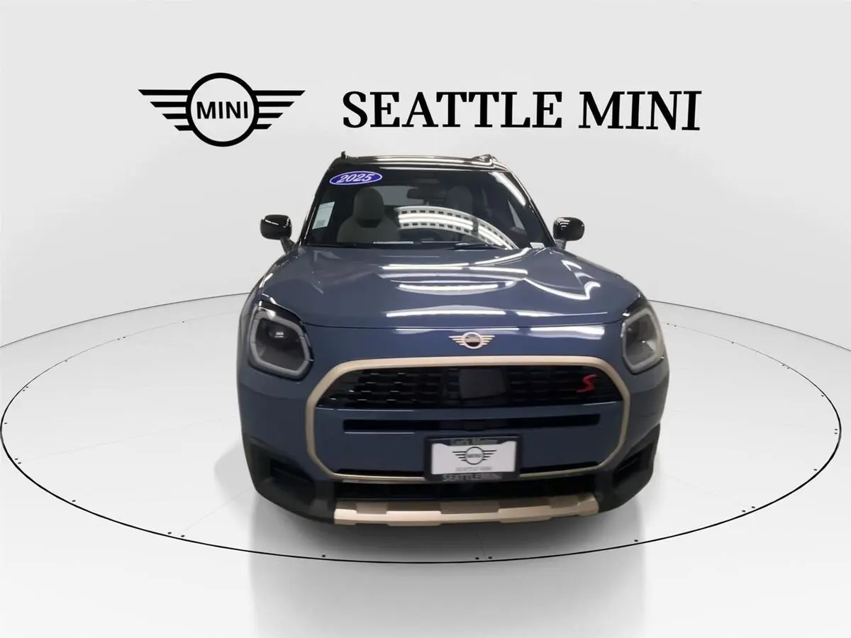 2025 Mini Countryman S photo 2