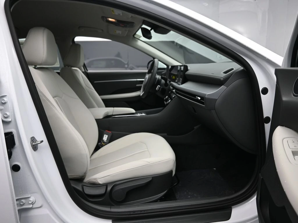 2026 Hyundai Sonata SEL - Photo 29