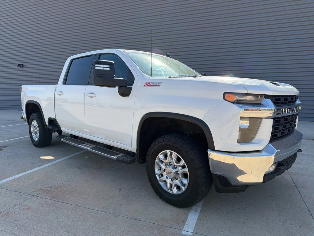 2023 Chevrolet Silverado HD LT 4WD Crew Cab Long Box's photo
