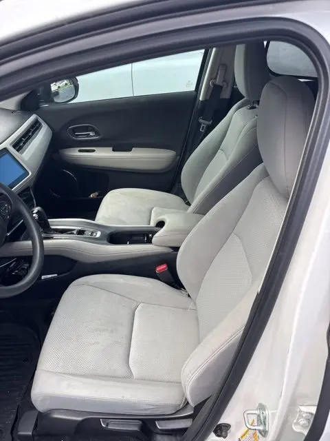 2021 Honda HR-V EX photo 2