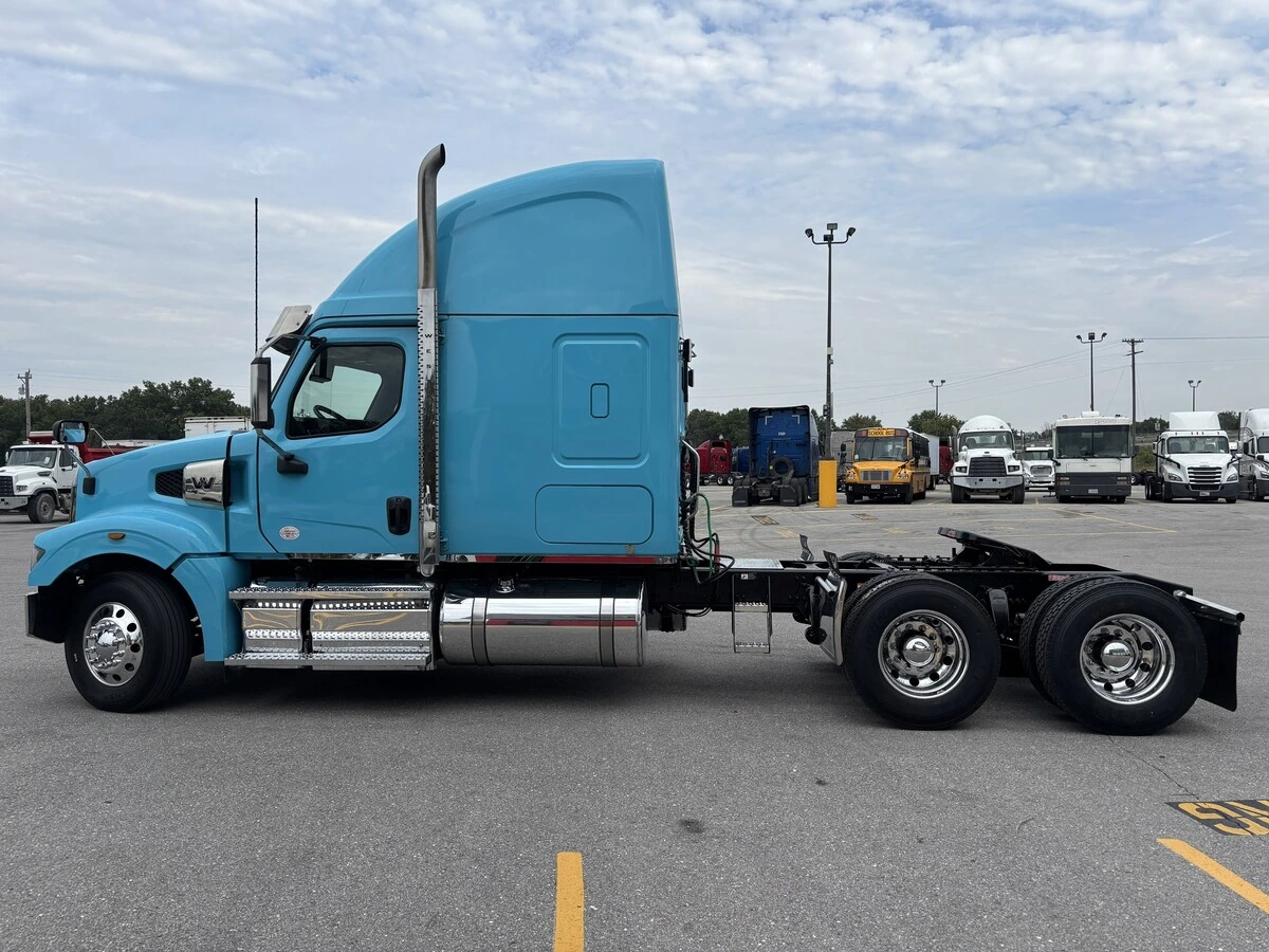 2024 Western Star 49X — photo 4