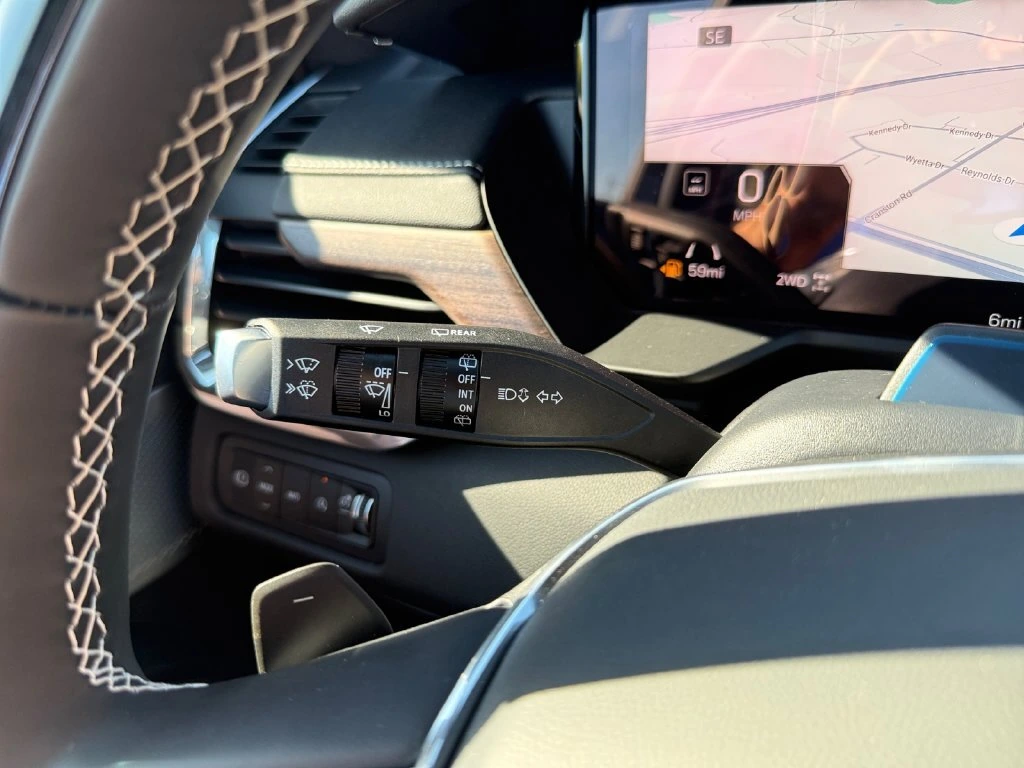 2027 GMC Acadia Denali Ultimate - Photo 38