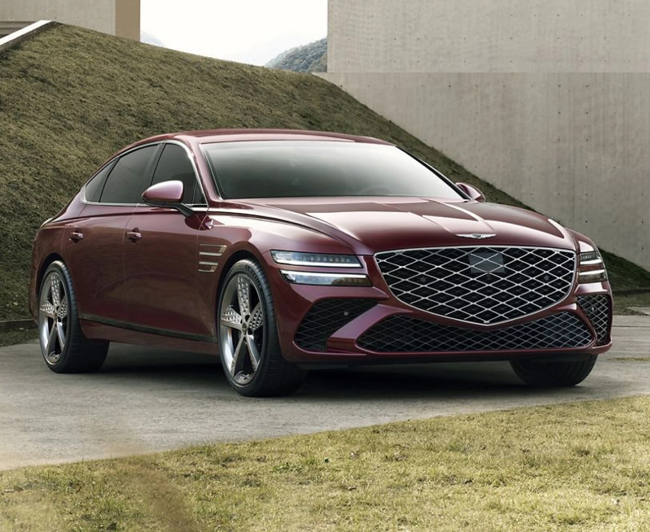 2026 Genesis G80: Midsize Elegance