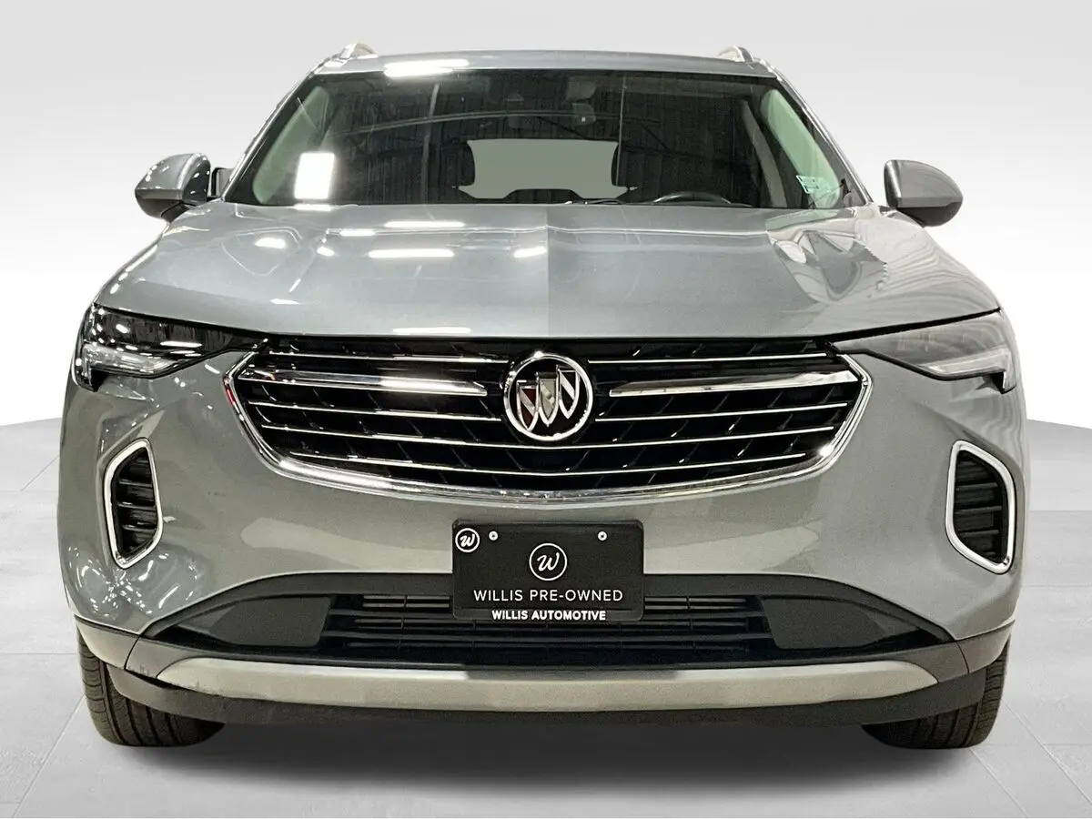 2023 Buick Envision Preferred photo 2