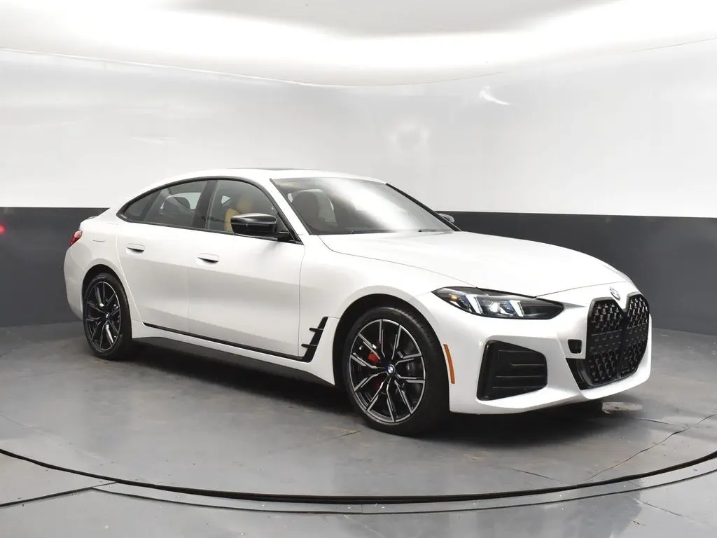 2026 BMW 4 Series 430i's photo