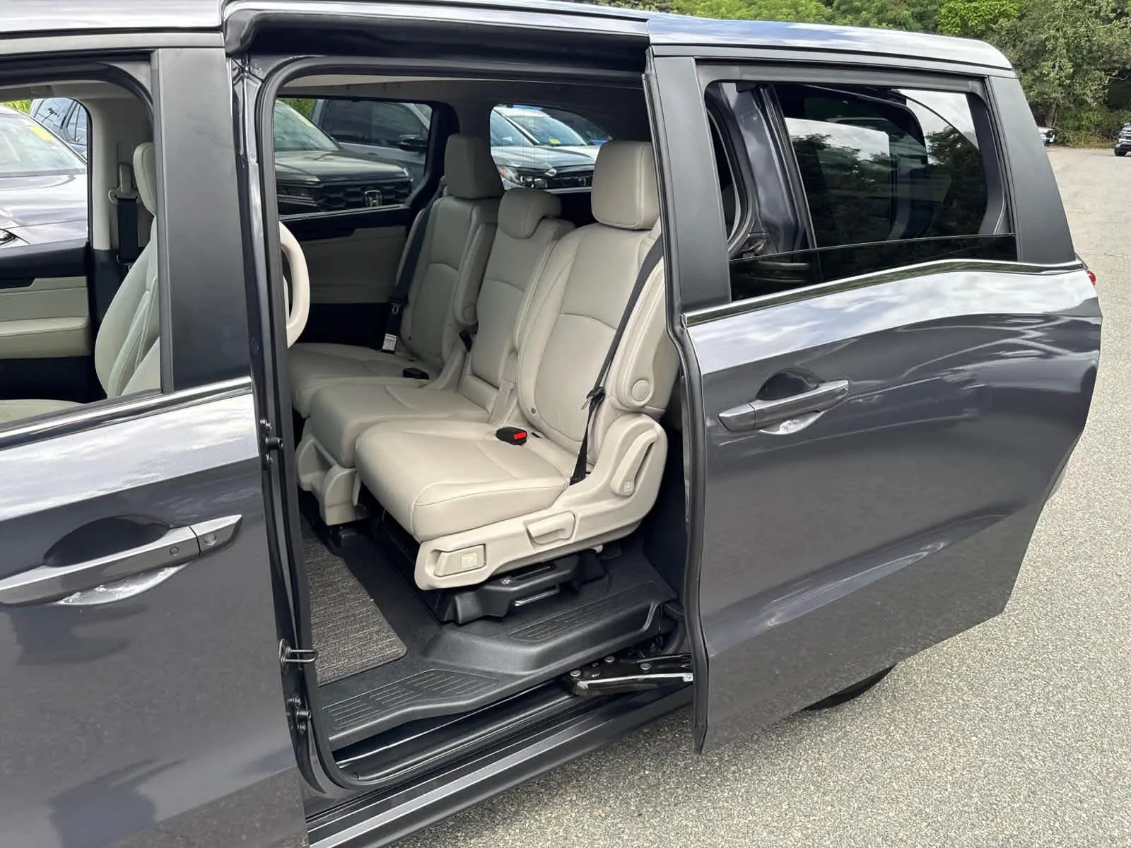 2025 Honda Odyssey EX-L photo 26