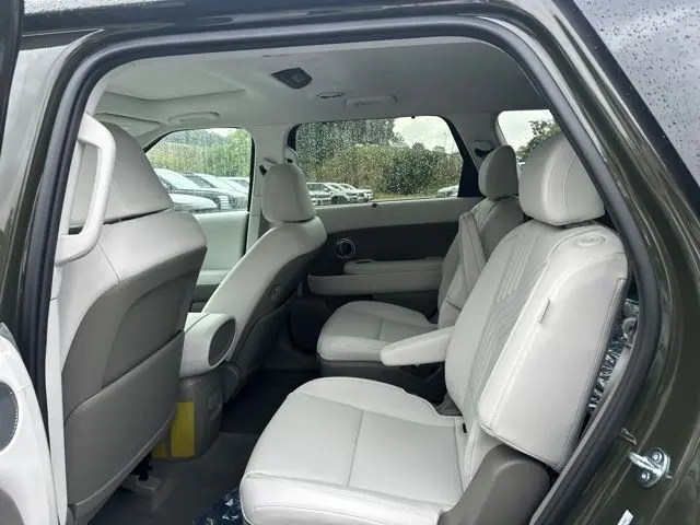 2026 Hyundai Palisade SEL photo 4