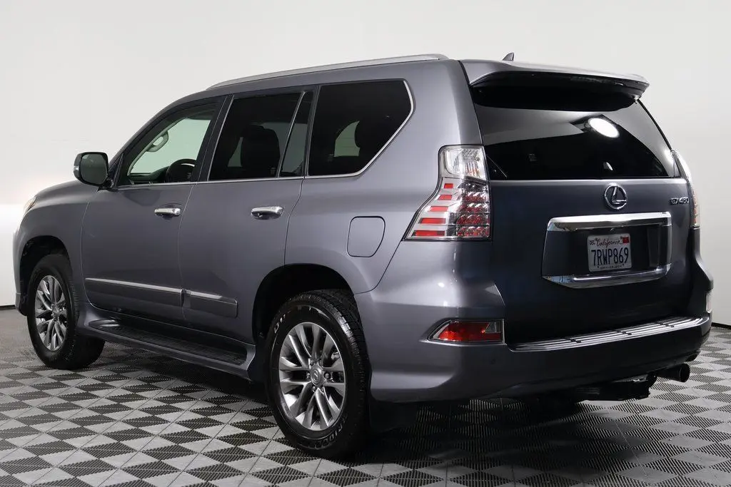2015 Lexus GX 460 Luxury photo 6