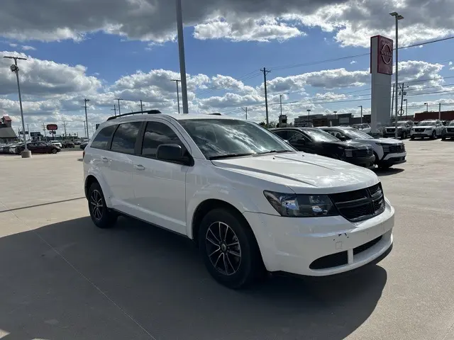 Used 2018 Dodge Journey SE with VIN 3C4PDCAB3JT363773 for sale in Joplin, MO