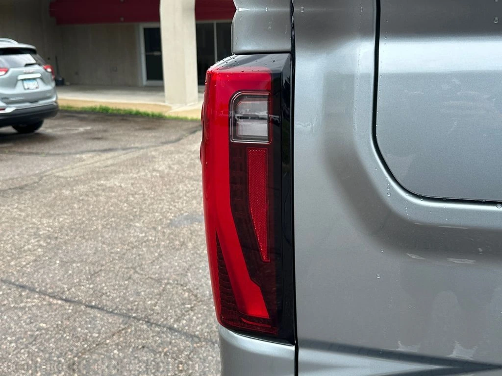 2026 GMC Sierra 3500HD Denali - Photo 58