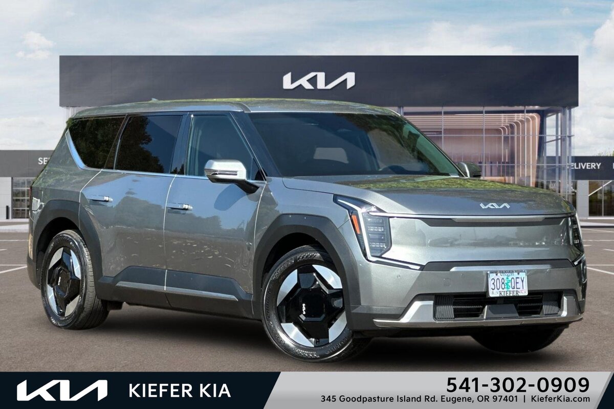 2024 Kia EV9 Light Long Range