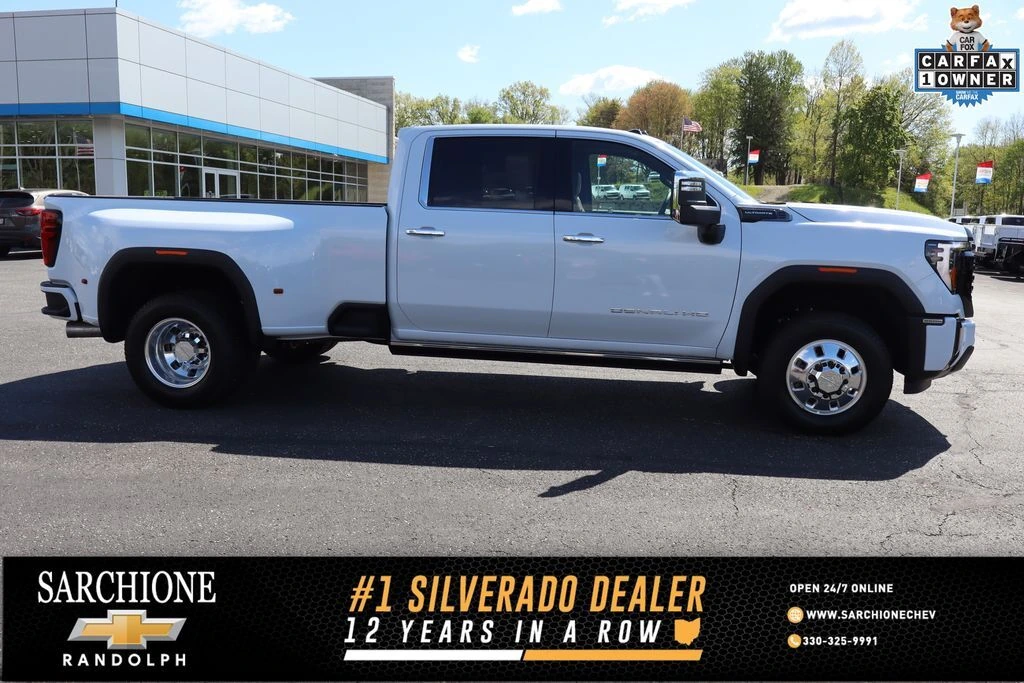 2026 GMC Sierra 4WD Crew Cab LB DRW Denali Ultimate's photo