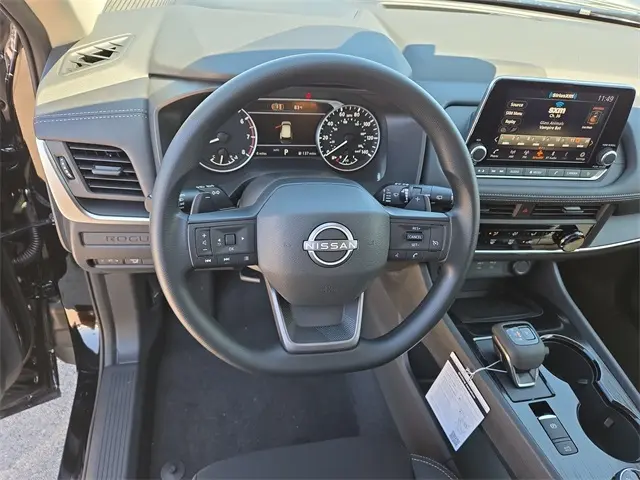 2026 Nissan Rogue S photo 12