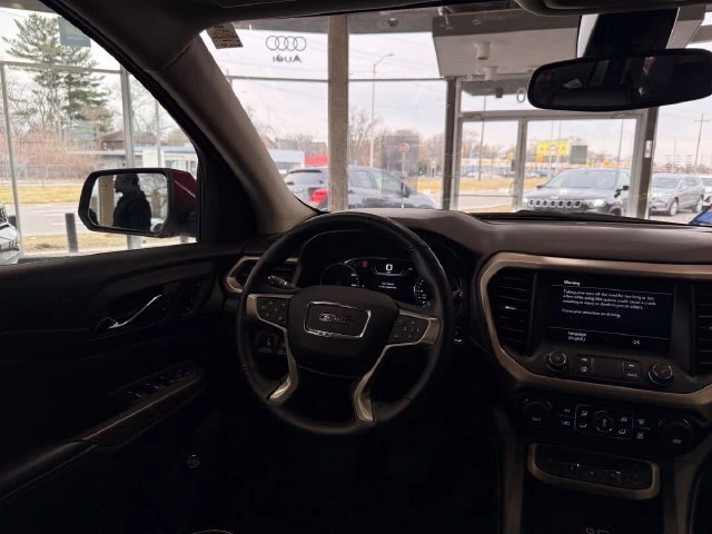 2023 GMC Acadia Denali - Photo 44