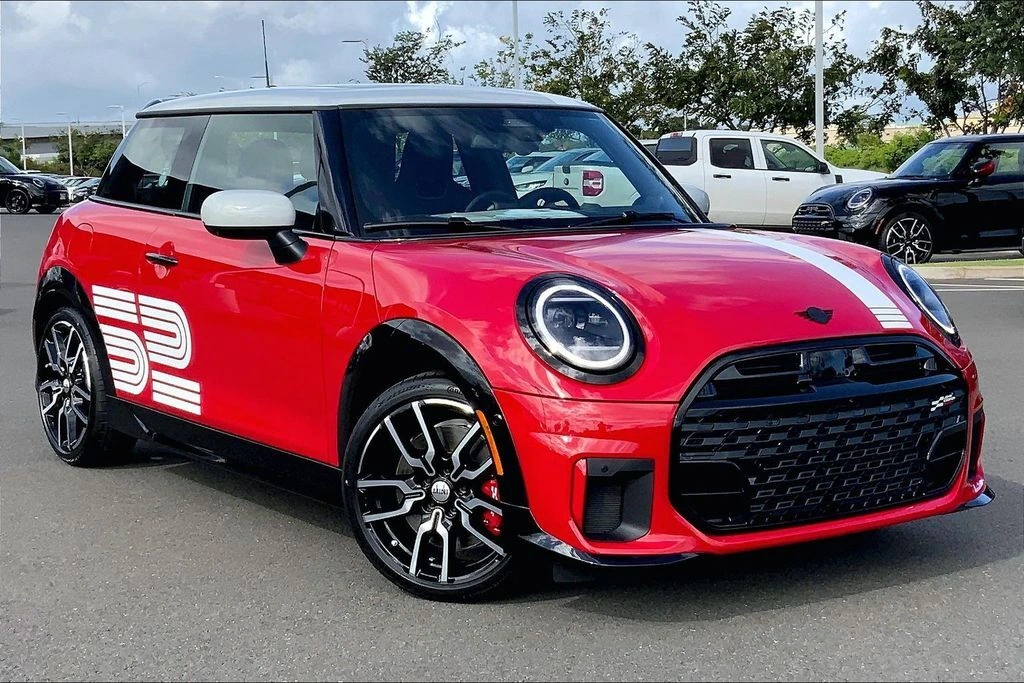 2026 MINI Hardtop John Cooper Works's photo