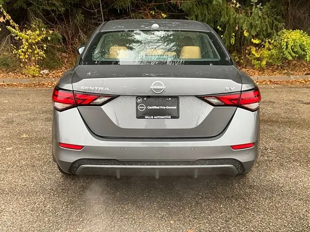 2024 Nissan Sentra SV photo 3