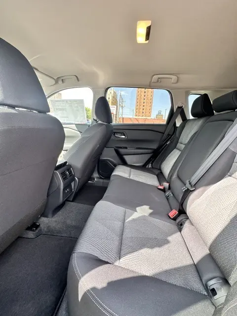 2026 Nissan Rogue SV photo 24