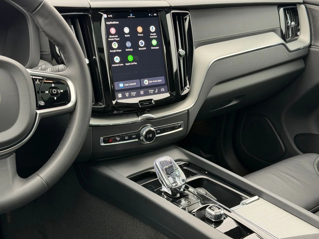 2024 Volvo - image 14