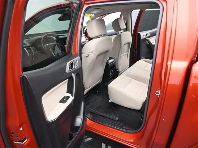 2019 Ford Ranger XLT photo 13