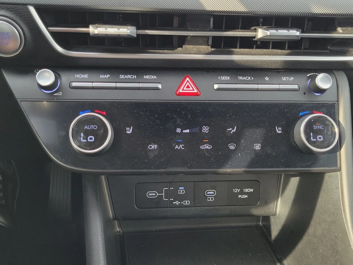 2025 Hyundai Sonata SEL - Photo 32