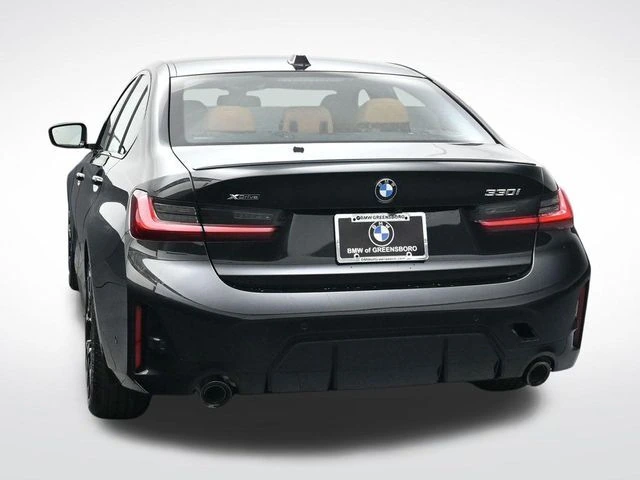 2026 BMW 3 Series 330i - Photo 6