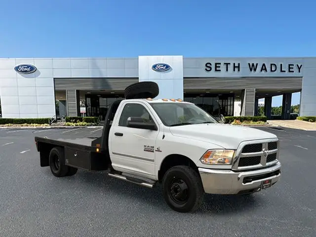 2017 RAM Ram 3500 Chassis Cab Tradesman's photo