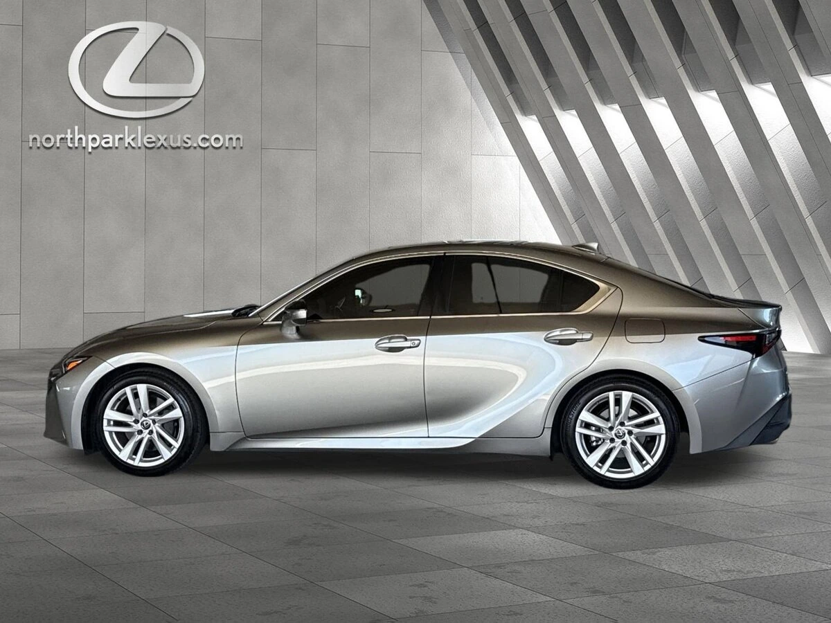2023 Lexus IS 350 300 RWD's photo