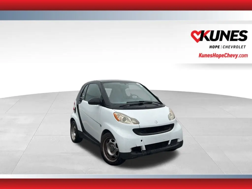 2009 smart fortwo pure's photo