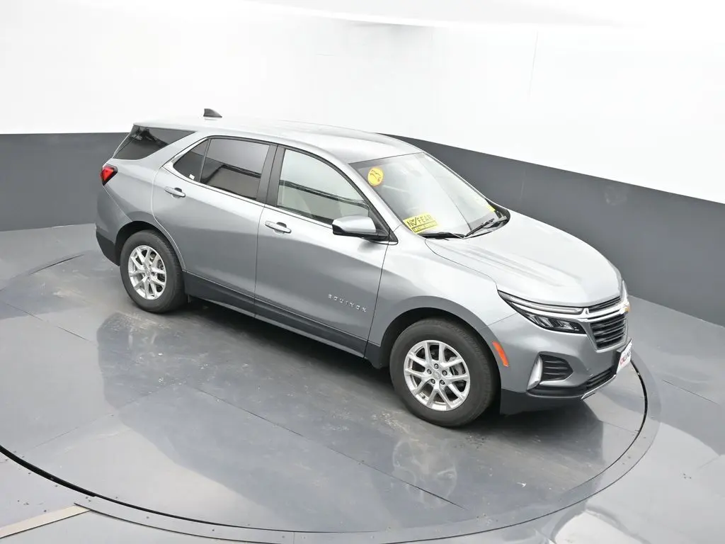 2023 Chevrolet Equinox LT photo 25