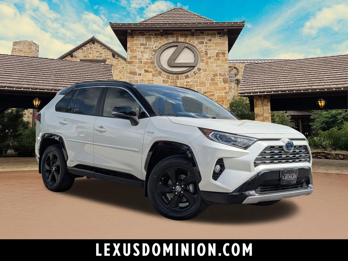 2020 Toyota RAV4 XSE