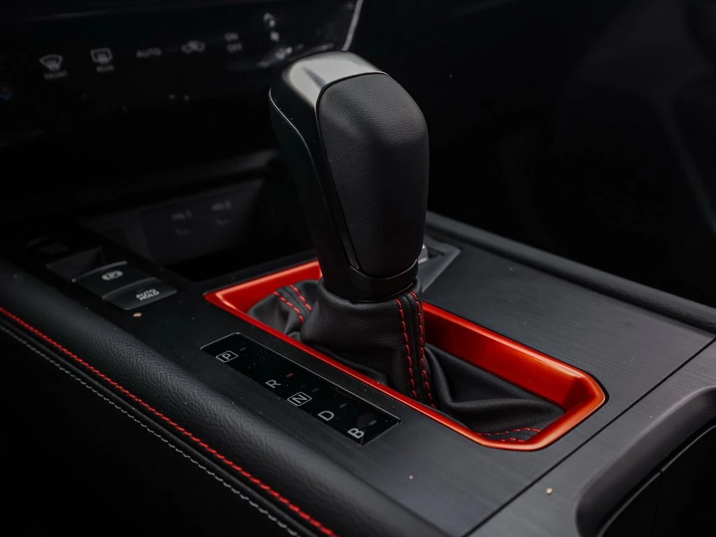 2026 Nissan KICKS SR - Photo 30