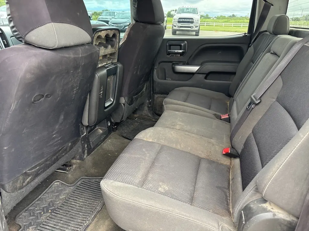 2015 Chevrolet Silverado 1500 LT1 photo 21