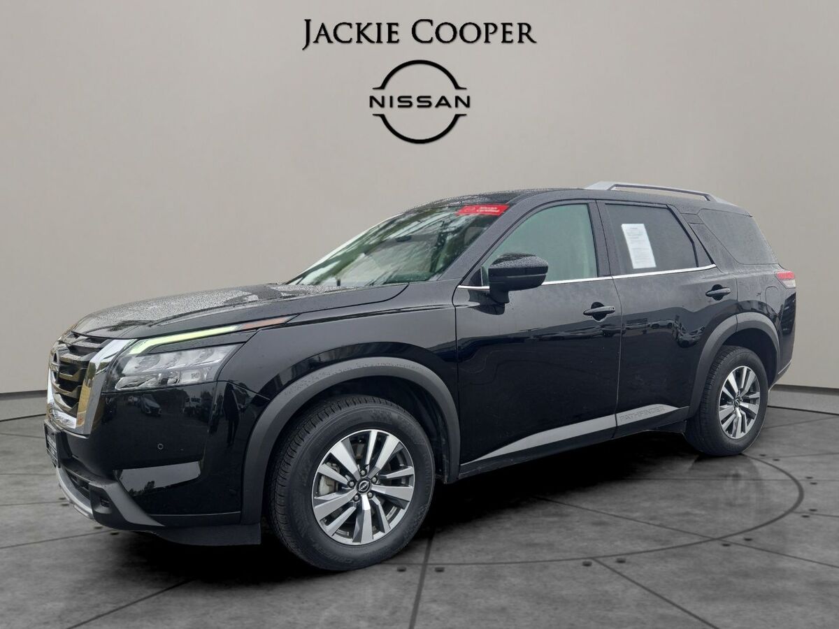 Tulsa, OK's home of New & Used INFINITI Vehicles | Jackie Cooper