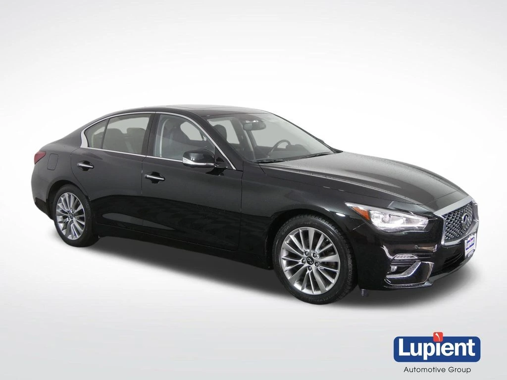2023 INFINITI Q50 LUXE's photo
