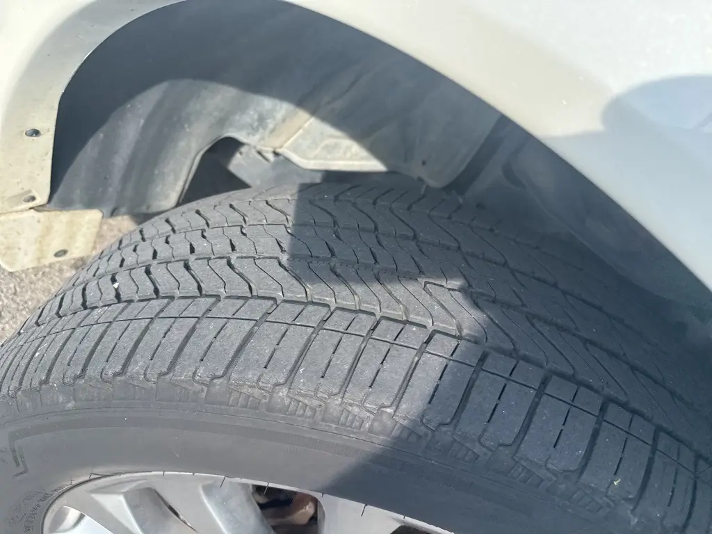 2016 Infiniti QX80 Base photo 5