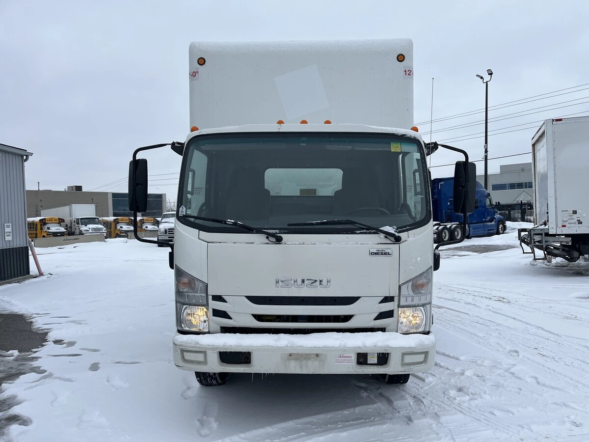 2022 Isuzu NRR - image 2