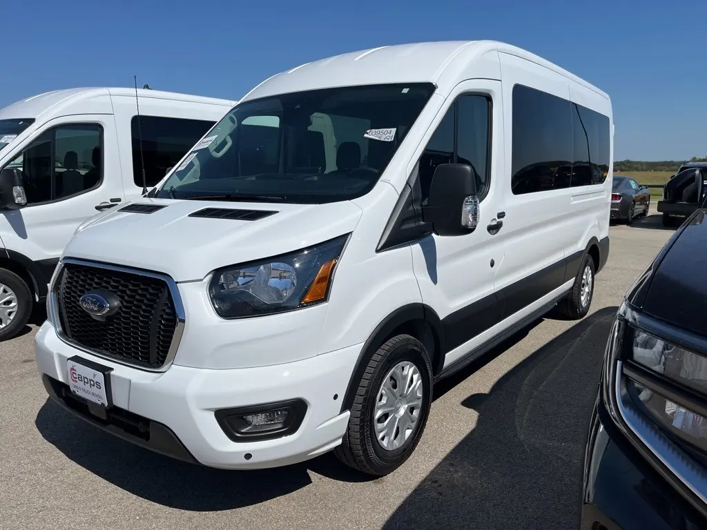 2025 Ford Transit photo 2