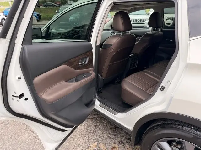 2024 Nissan Murano Platinum photo 10