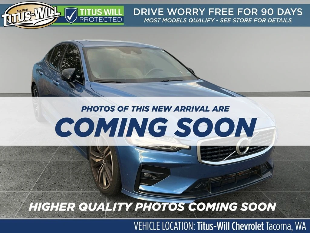 2020 Volvo - image 1